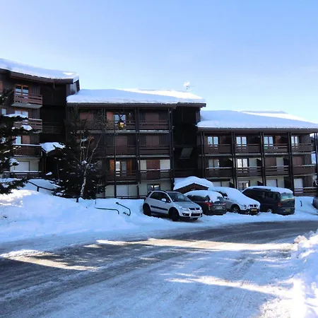 Au Pied Des Pistes A - Vue Sur Montagne - * La Plagne